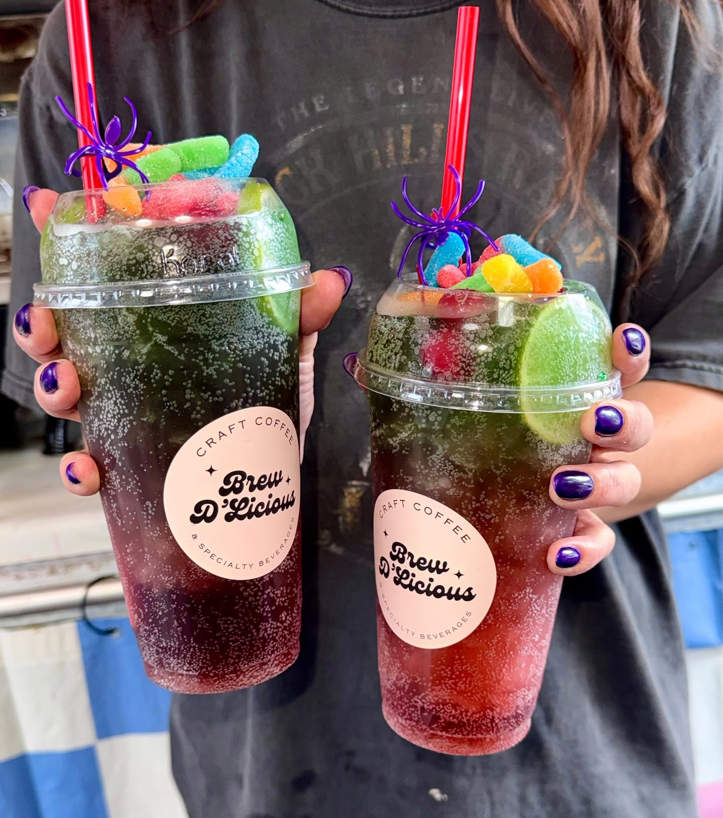 Halloween spider gummy sparkling drinks